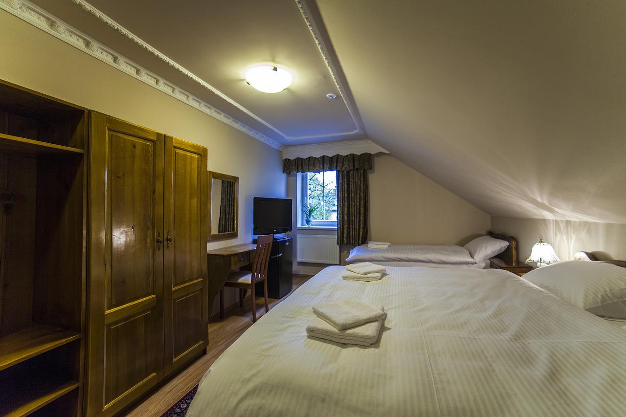 Pension Olympion Jihlava Buitenkant foto